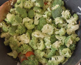 Foto del paso 3 de la receta: Sopa de zanahoria con brócoli y chile poblano