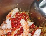 รูปขั้นตอนการทำที่ 5 ของ ยำหัวปลีกุ้งย่าง
