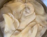 A picture of step 1 of Pomme Dauphionaise / Potato Dauphionaise.