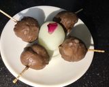 A picture of step 6 of Lychee Chocolate rasgulla.
