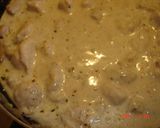 Tejszínes-fokhagymás-mustáros csirkemell recept fázis 5 fotója