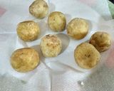 A picture of step 6 of Snow Balls.
