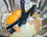 Foto del paso 3 de la receta: Helado de almendra en Monsieur Plus