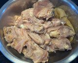 Foto del paso 7 de la receta: Manos de cerdo en salsa
