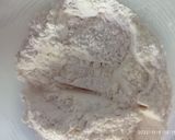 Foto langkah ke 3 dari resep Bolu pisang 8 telur panggang baking pan.