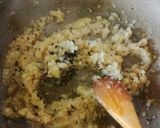 A picture of step 2 of Restaurant style matar paneer.
