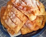 Ropogós csöröge maradék kovászból recept fázis 4 fotója