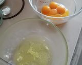 Pas rețetă Prăjitură cu 2 blaturi, cremă cu mascarpone, strat de gem cu nucă și glazură de ciocolată albă 3 fotografie
