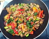Foto langkah ke 4 dari resep Tumis pindang tongkol petai toge.