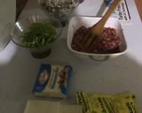A picture of step 2 of Mashed potatoes with Veggies and mince meat.