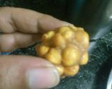 A picture of step 7 of Bhune chane ke ladoo.