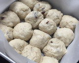 A picture of step 3 of Apart Banana bread with dried strawberry using a bread machine.