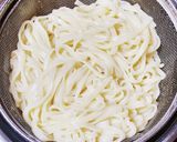 A picture of step 3 of Delicious Chilled Champon Udon Soup.
