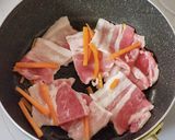A picture of step 4 of Delicious Chilled Champon Udon Soup.