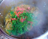 Foto del paso 5 de la receta: Ternera estofada con judías verdes, calabacines y especias