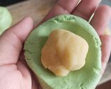 Foto langkah ke 2 dari resep Kue Ku Pandan.