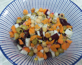 Foto del paso 1 de la receta: Ensalada de remolacha con garbanzos