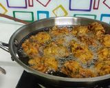लच्छा प्याज़ पकौड़े (lacha pyaz pakoda recipe in Hindi) रेसिपी चरण 2 फोटो