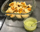 Foto del paso 4 de la receta: Galets rellenas de carne, huevo y jamón ibérico con salsa pesto