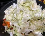 A picture of step 5 of Miki Bihon Guisado.