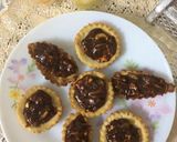 A picture of step 9 of Caramalised Tart.