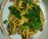 Hình bước làm 3 của món Măng Xào Ba Chỉ