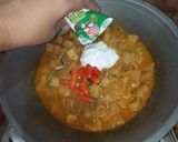 Foto langkah ke 5 dari resep Krecek Rambak & Tempe.