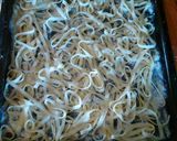 Foto del paso 2 de la receta: Fideos caseros de manteca sin huevos