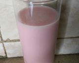 A picture of step 5 of Pep rose milkshake#authors marathon.