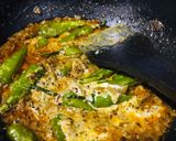 A picture of step 10 of Hari mirchon ka salan.