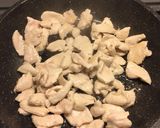 รูปขั้นตอนการทำที่ 2 ของ ผัดเปรี้ยวหวานไก่
