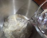 Foto langkah ke 1 dari resep Salt Bread.