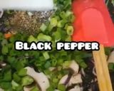 A picture of step 5 of Volcano rice with pepper sauce.