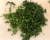 Foto del paso 3 de la receta: Ensalada de pimientos coloridos y granizo