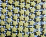 Foto langkah ke 5 dari resep Easy Cheese Cookies.