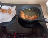 Foto del paso 8 de la receta: Contramuslos de pollo al limón