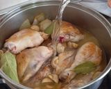 Foto del paso 4 de la receta: Pollo al ajillo en salsa! 😋