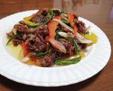 A picture of step 4 of Stir-Fried Vegetables and Sliced Beef with Sukiyaki Sauce.