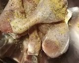 Foto del paso 2 de la receta: Muslos de pollo con cerveza negra con cama de verduras