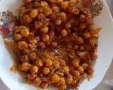 A picture of step 8 of Curried chickpeas.