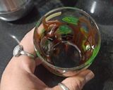 A picture of step 2 of Chochlate milkshake.