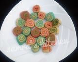 A picture of step 13 of Cookies roll.