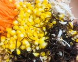 Hình bước làm 2 của món Gà bó xôi mini