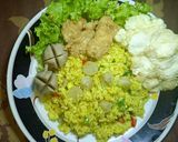 Foto langkah ke 1 dari resep Nasi goreng kunyit.