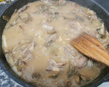 Foto del paso 3 de la receta: Caldereta de corder amb carxofes i alls tendres