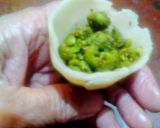 A picture of step 8 of Pea Samosas.