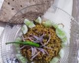 A picture of step 6 of Daal Mash Dhaba style 😋👍.