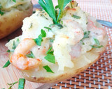Foto del paso 8 de la receta: Patatas rellenas de gambas