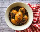 Foto langkah ke 3 dari resep Semur Telur Saus Tiram.