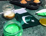 A picture of step 5 of 14th August Special cake Jars.